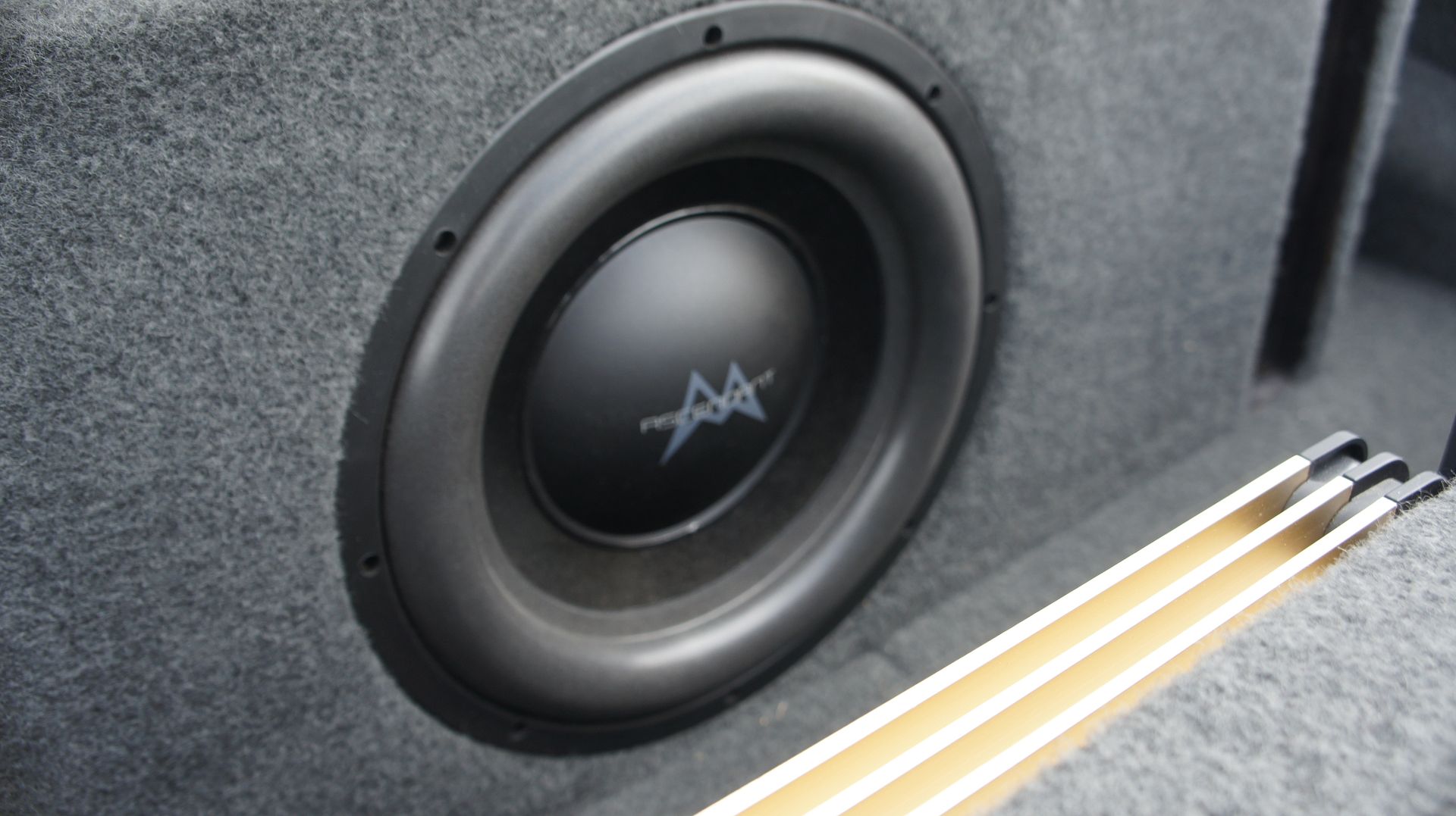 E36 rear deck sub largest? Custom build.